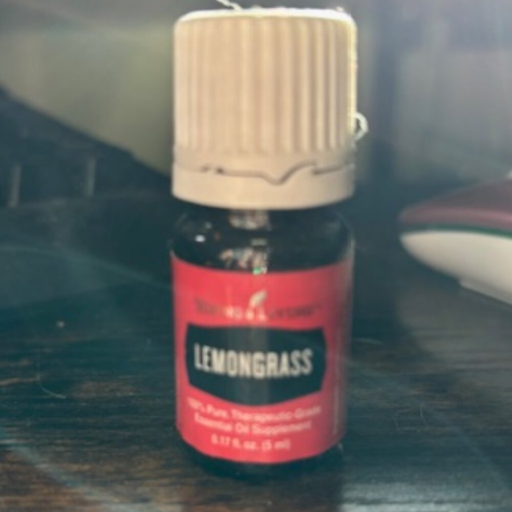 Young Living Lemongrass Essential Oil - Sealed/New